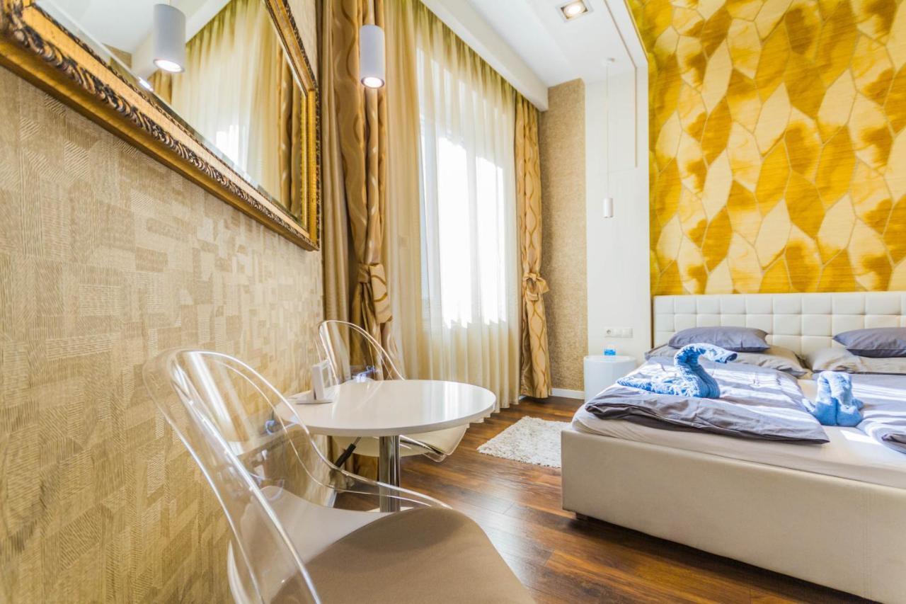 Chain Bridge Studio Apartment Boedapest Buitenkant foto