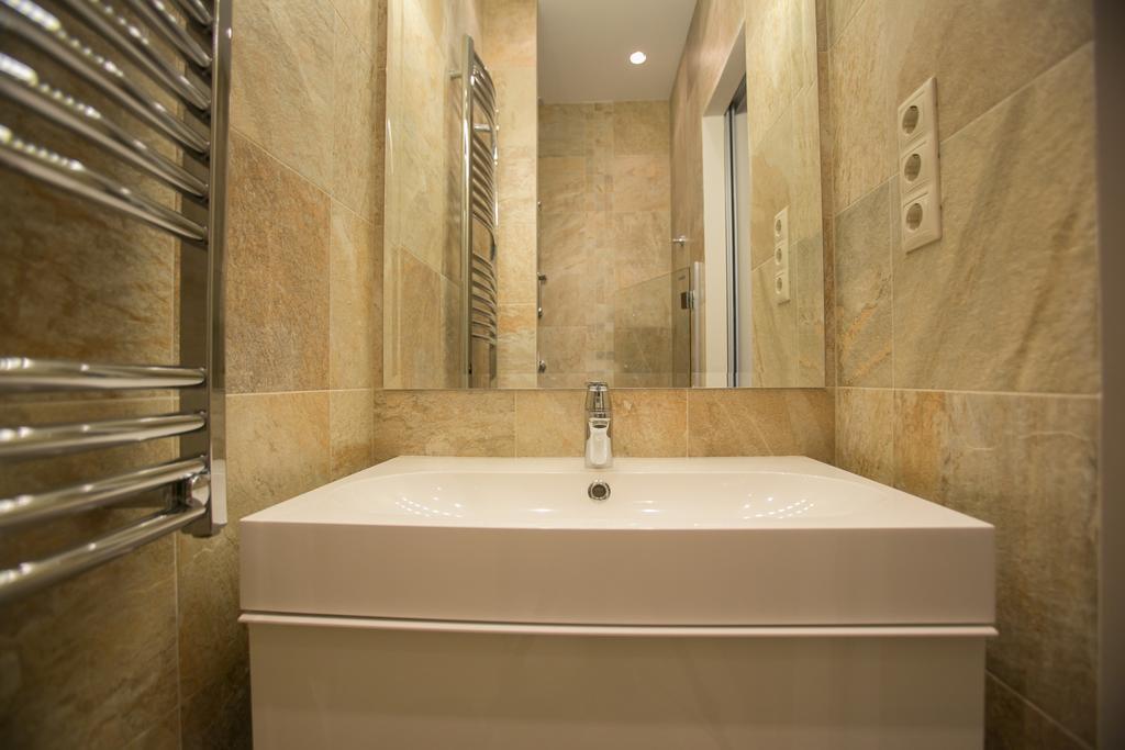 Chain Bridge Studio Apartment Boedapest Buitenkant foto